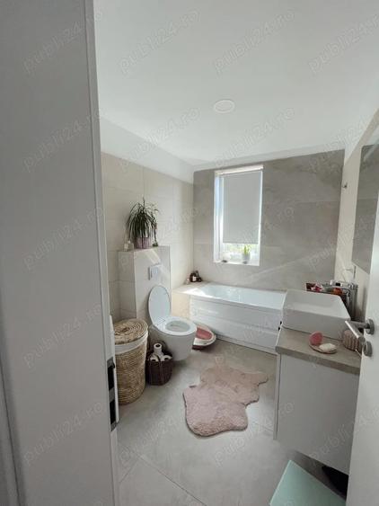 Proprietar Apartament 3 camere, etaj retras, 65.5 mp + terasa 28 mp - 8