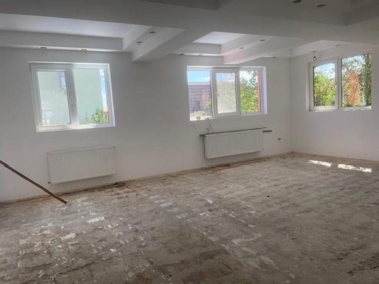 Vila Pipera P+1+M central - 450mp util / 1000mp teren - 5