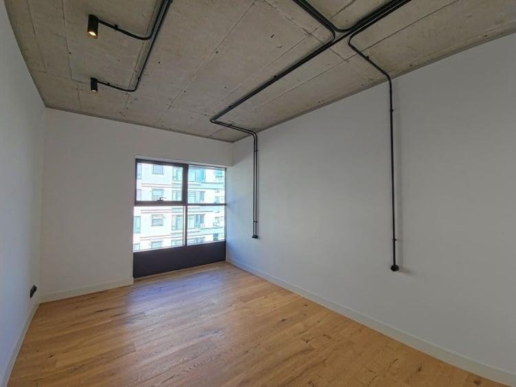 Apartament cu 4 camere în Floreasca