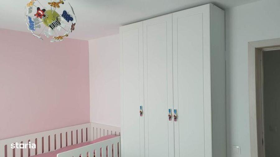 Propietar inchiriez casa complet utilata si mobilata, panouri , robot - 1