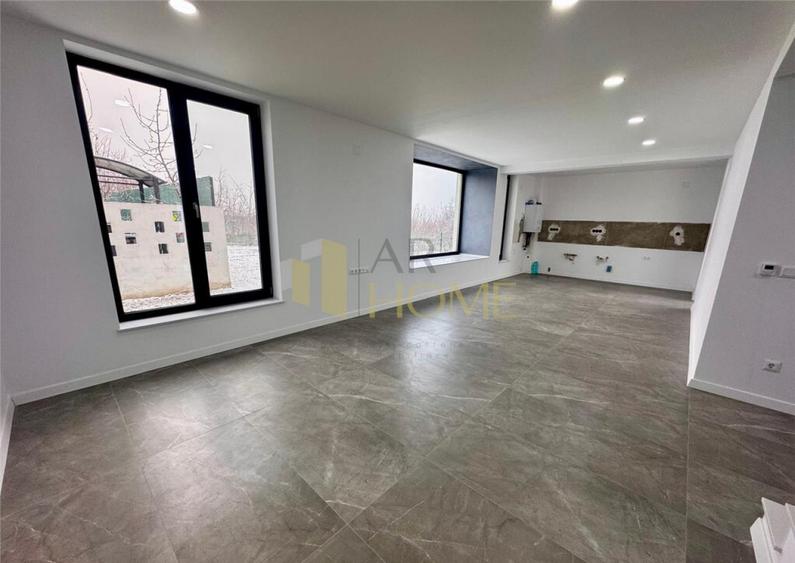 Casa 4 camere plus garaj, in Paulesti, zona cu priveliste l - 3