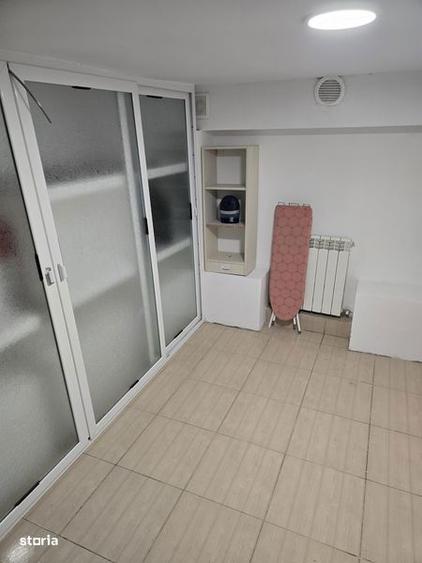 Inchiriez apartament 2 camerele - 2