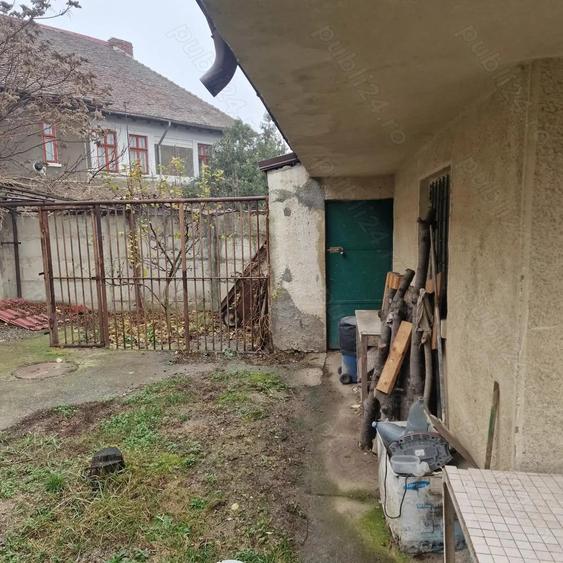 Central, inchiriat garaj si teren - 5
