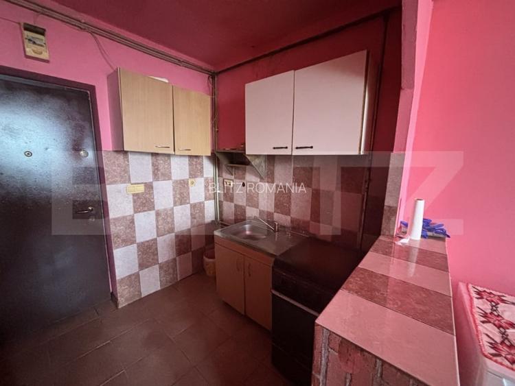Garsoniera de vanzare, 21 mp, zona Micro 15