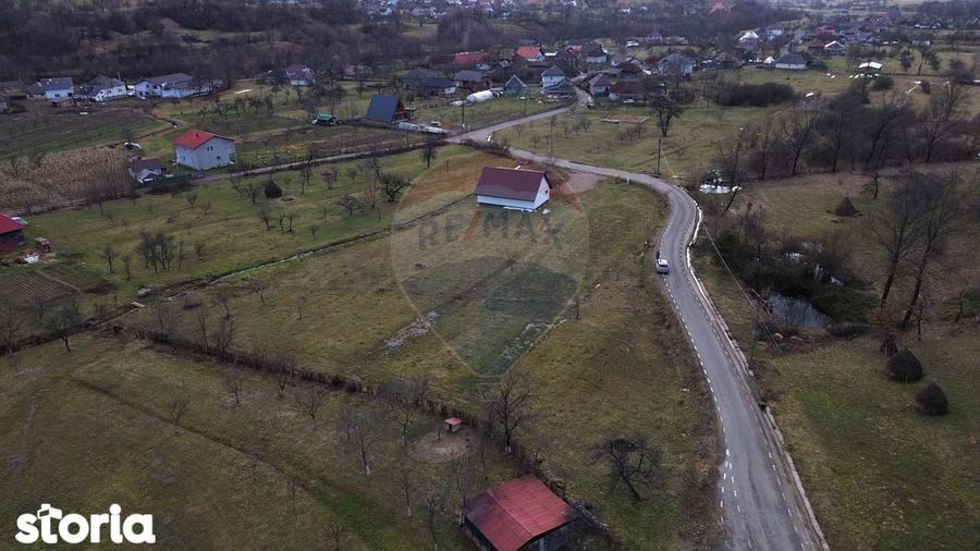 Teren intravilan de vanzare ?urde?ti - 4