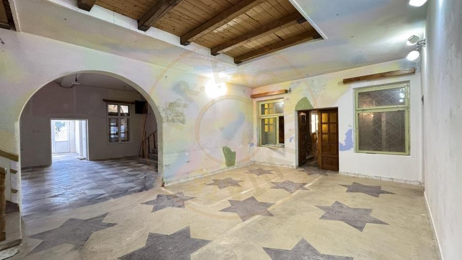 Spatii de Inchiriat - Proprietate cu functiuni mixte - Str. Caplenilor Carei - 6