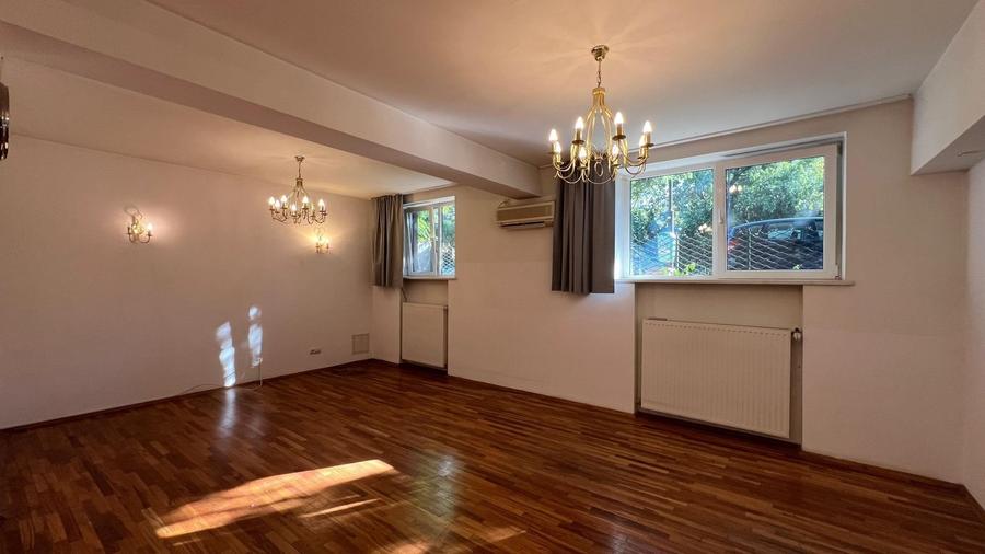 5 camere in vila | Aviatorilor - 1