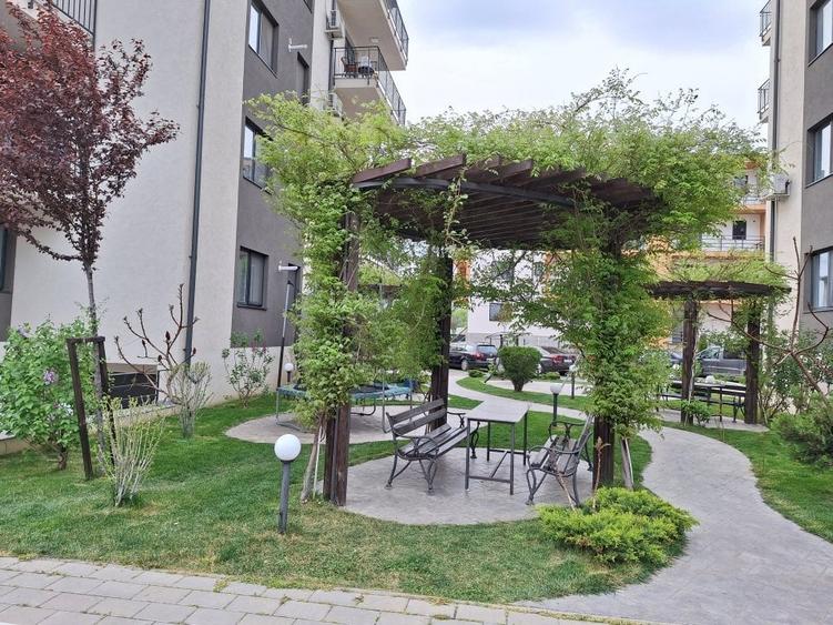 DOBROESTI, 2023, 2 cam dec nou mobilat, cu terasa si loc parcare - 2