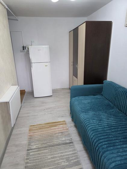 Ofer spre inchiriere garsoniera confort 3 - 4