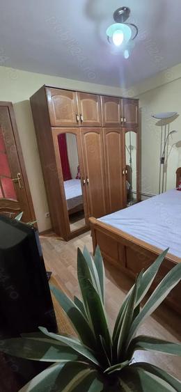 Inchiriez apartament decomandat cu 2 camere - 2