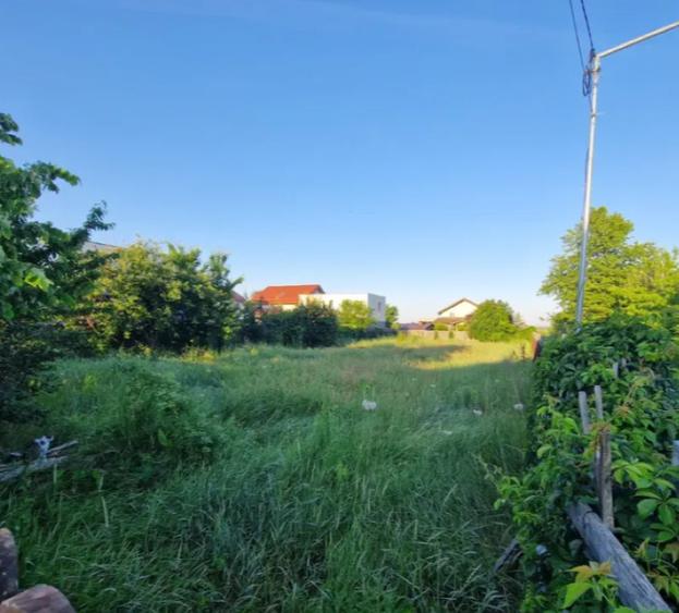 Vanzare teren 463mp, str Iris , Balotesti, strada asfaltata - 2