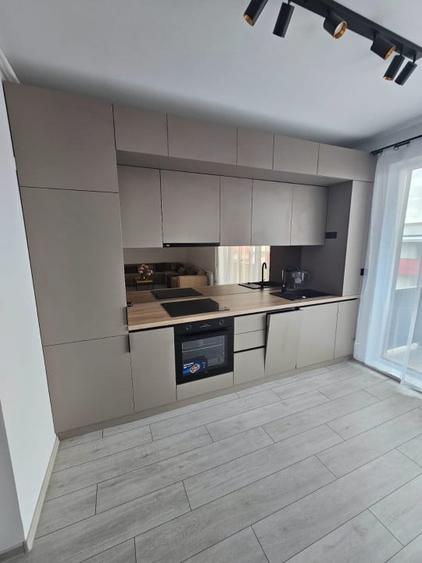 Apartament  cu 3 camere,2bai si 2 parcari - 3