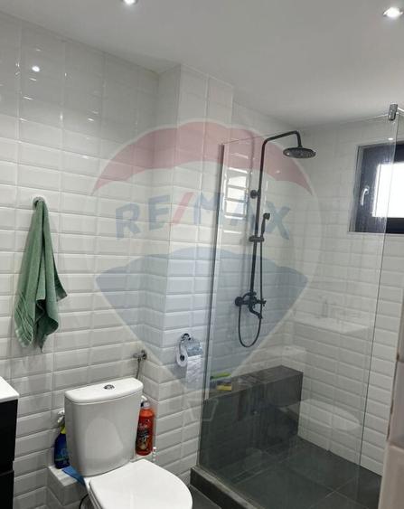 DE VANZARE Casa / Vila cu 5 camere de vanzare in BUFTEA - 35