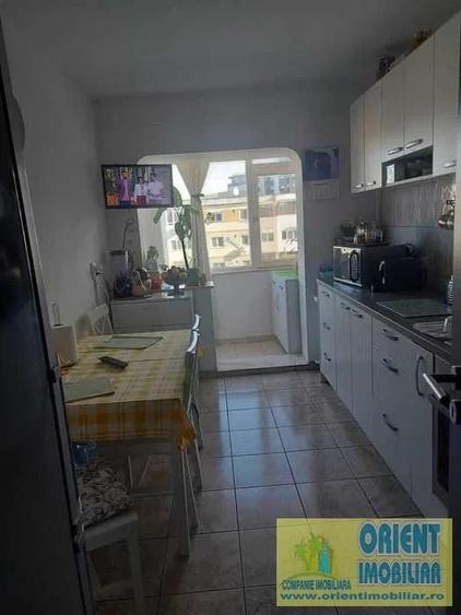 Trocadero, 3 camere, decomandat, vanzari Constanta - 2