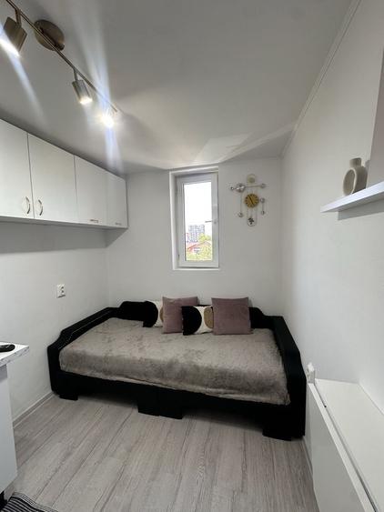 Vand garsoniera, zona Iris - 4