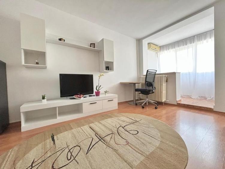 Garsoniera 32mp- metrou Favorit la 4minute - 1