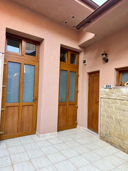 Spa?iu ultracentral de inchiriat parter, ideal birou cabinet activita?i profesionale - 4