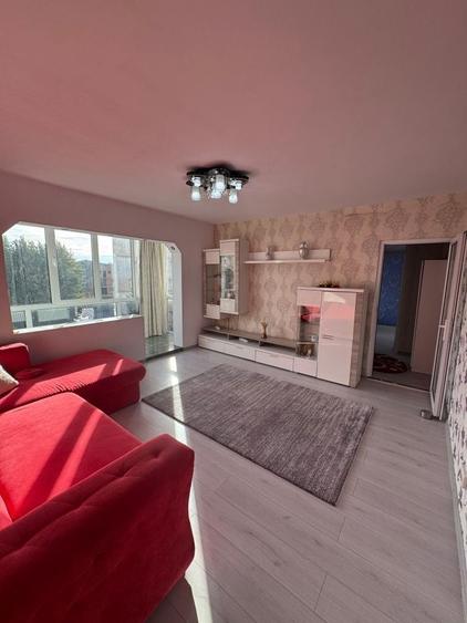 Apartament cu 2 camere semidecomandat în Central