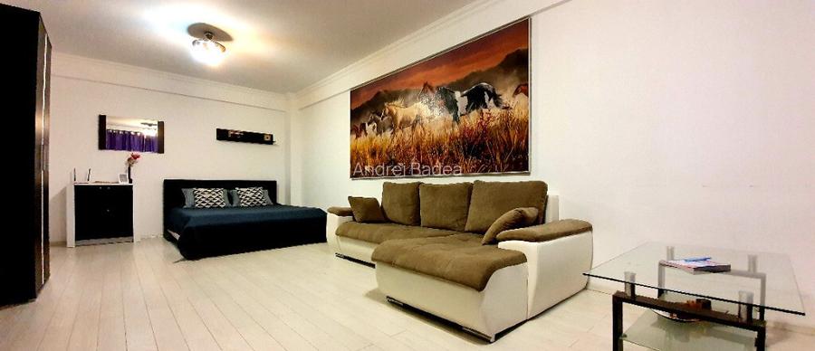 Apartament 2 camere Mamaia centru Solid Residence cu parcare