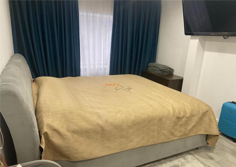 Apartament 3 camere, zona Liceul Economic -str Longinescu , - 7