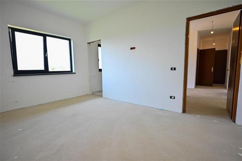 Casa noua pe parter,salon generos,terasa, pod mansardabil,teren 476mp,Sanpetru B - 2