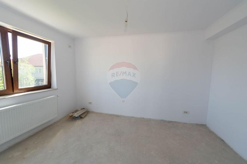 Casa / Vila 5 camere de vanzare in zona Odai Otopeni - 8