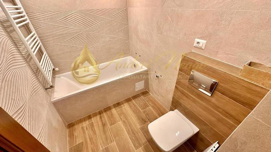 4 camere decomandate, 2 bai , 3 balcoane Stefan cel Mare Bacau etaj 3 din 4 - 2