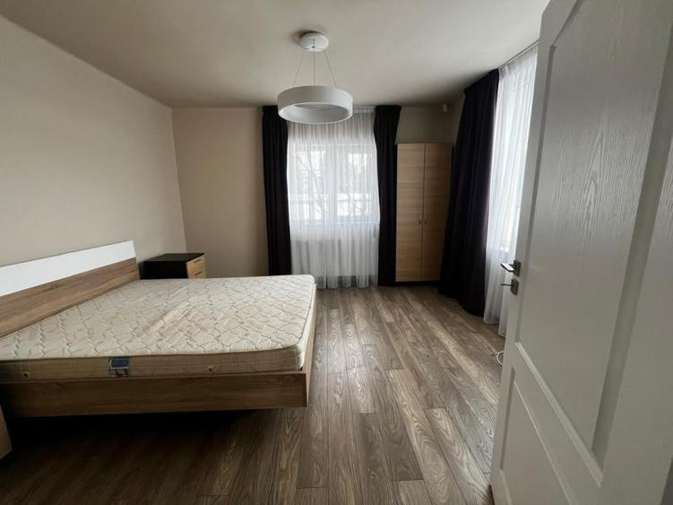 Casa de vanzare in cartierul Andrei Muresanu - 11