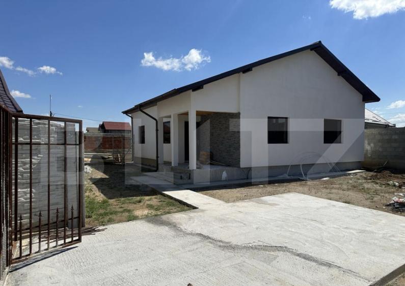 Casa, 90 mp utili, teren 414 mp, zona Damila - 1