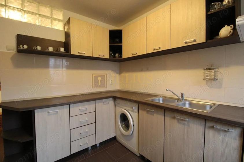 Zona Medicina; str. Bucuresti, centrala proprie. - 14