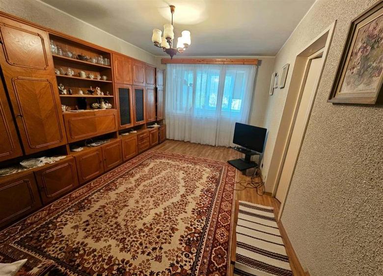 Apartament 3 camere | Ultracentral | 64 mp | Etaj 3 | 3c-4539 - 1