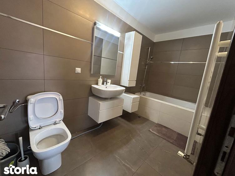 Apartament cu 3 camere ! Parcare inclusa! - 1