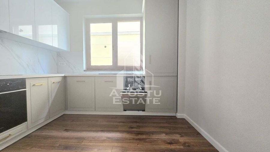 Duplex 5 camere, 3 locuri de parcare, Mosnita Noua - 3