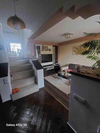 Casa de vanzare,intrare curte comuna - 1