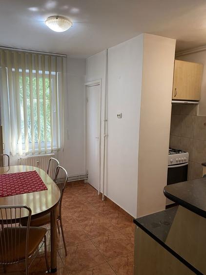 Inchiriez apartament 2 camere, Targu Mures, zona Fortuna - 6