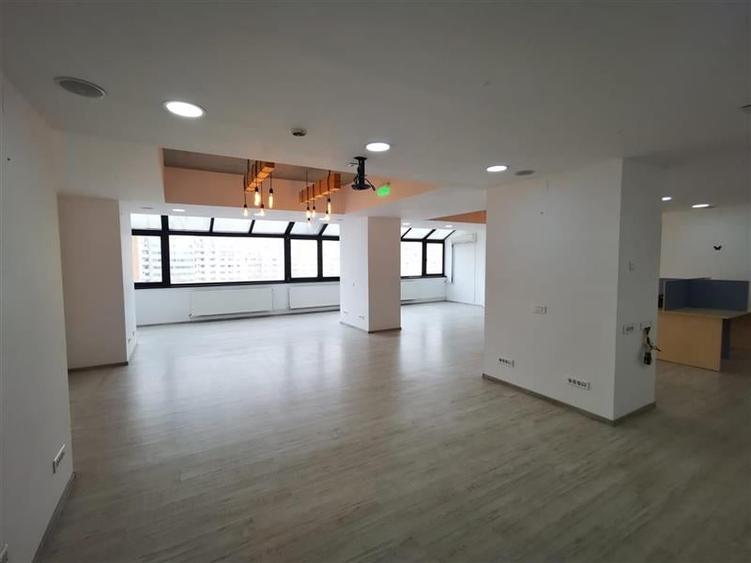 Inchiriere spatiu de birouri in zona Mall Vitan - 5