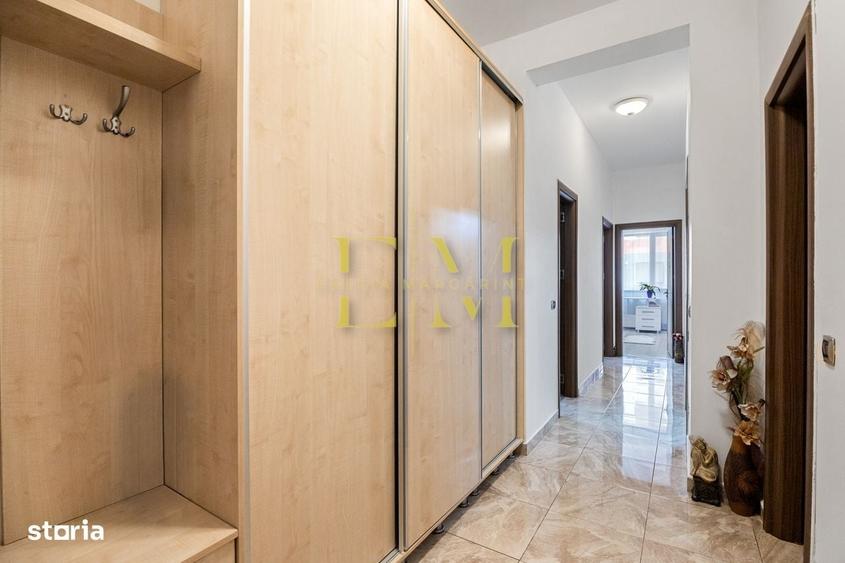 Apartament cu 3 camere în 13 Decembrie