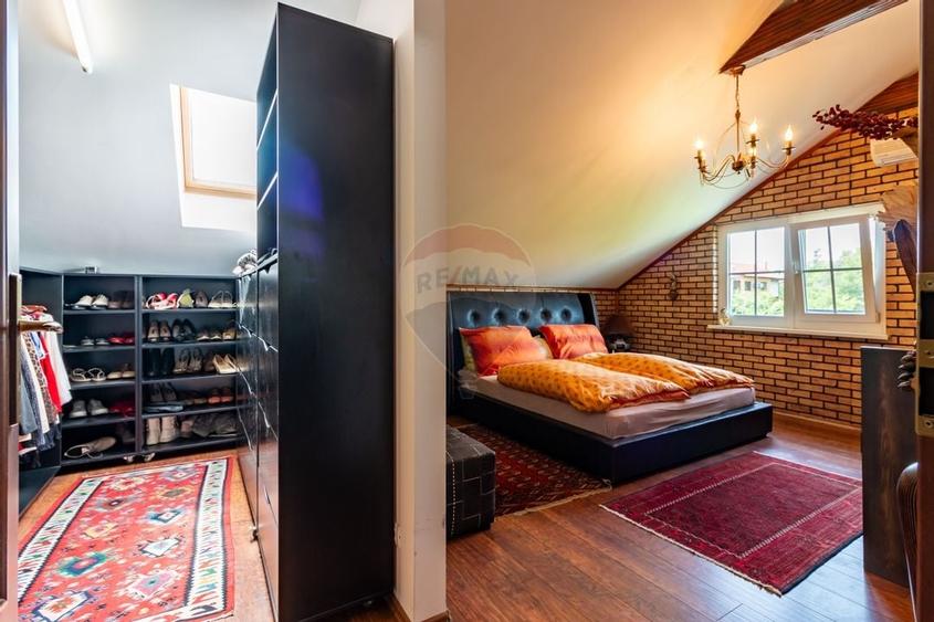 Vila 8 camere si 1.000 mp de teren in Corbeanca - 6