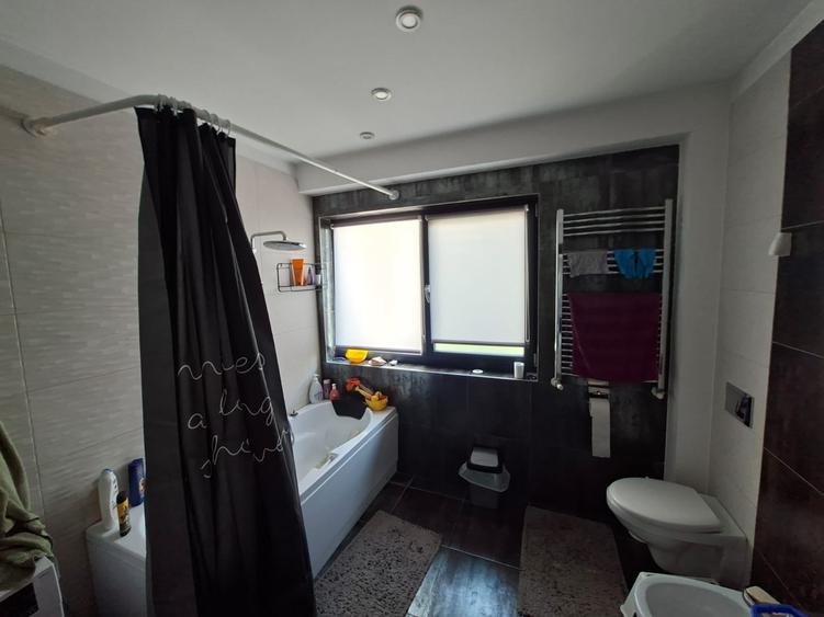 Apartament premium cu 3 camere - curte privata - 89mp - 5