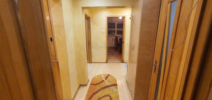 Apartament cu 3 camere decomandat în Paltin