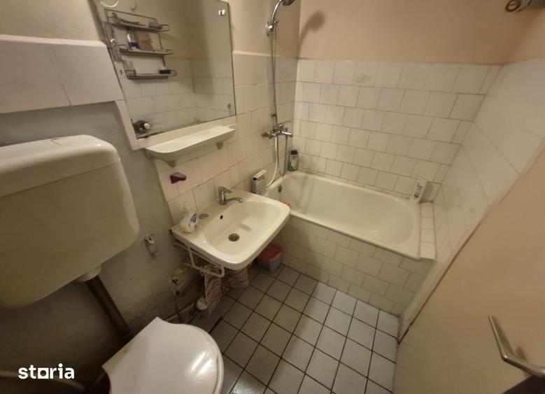 Apartament situat la etaj 1, Piata Catedralei, balcon cu expunere - 3