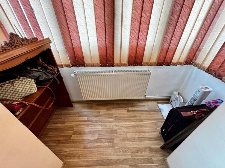 Apartament cu 2 camere nedecomandat în Malu Roșu
