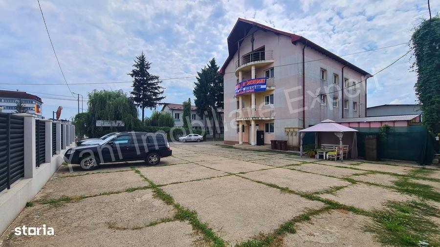 Spațiu comercial, de 630 mp, în Central