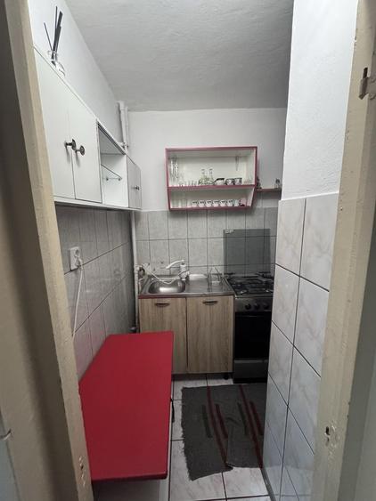 Garsonieră decomandată în Micălaca