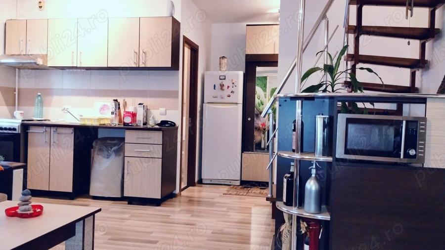 Apartament cu 3 camere decomandat în Colentina