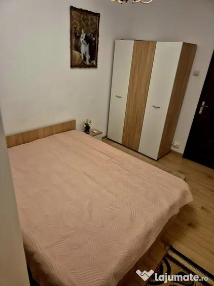 Apartament cu 3 camere semidecomandat în Militari
