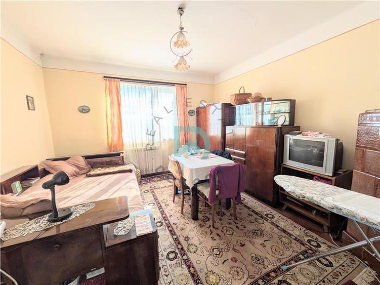 Casă individuală cu 4 camere cu Teren 262 Mp în Tractorul
