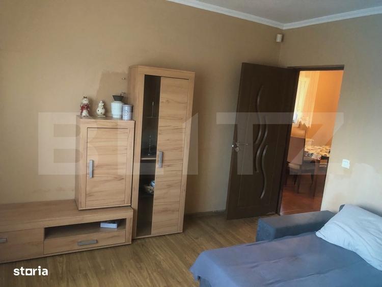 Casă cu 4 camere în Micula