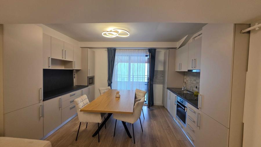 Apartament cu 2 camere semidecomandat în Chinteni
