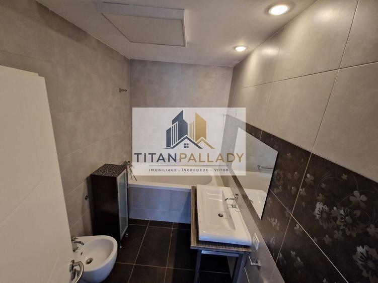Apartament cu 3 camere decomandat în Nord-Est